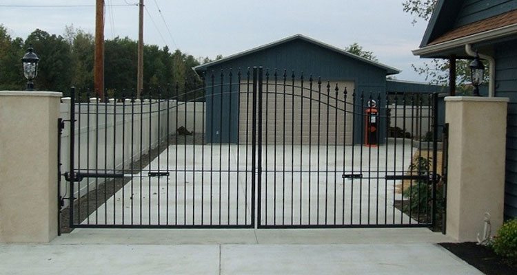 Sliding Driveway Gate Installation Lawndale